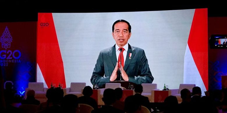 Presiden Republik Indonesia Joko Widodo (Jokowi) meresmikan Dana Pandemi secara virtual, di Nusa Dua, Badung, Bali, Minggu (13/11/2022). 