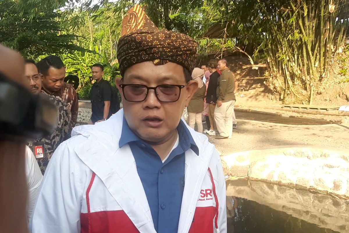 Penjabat (Pj) Gubernur Jawa Timur Adhy Karyono di Lumajang, Rabu (17/7/2024)
