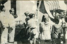 Suhud Sastro Kusumo (S Suhud), Pengibar Bendera Merah Putih Pertama