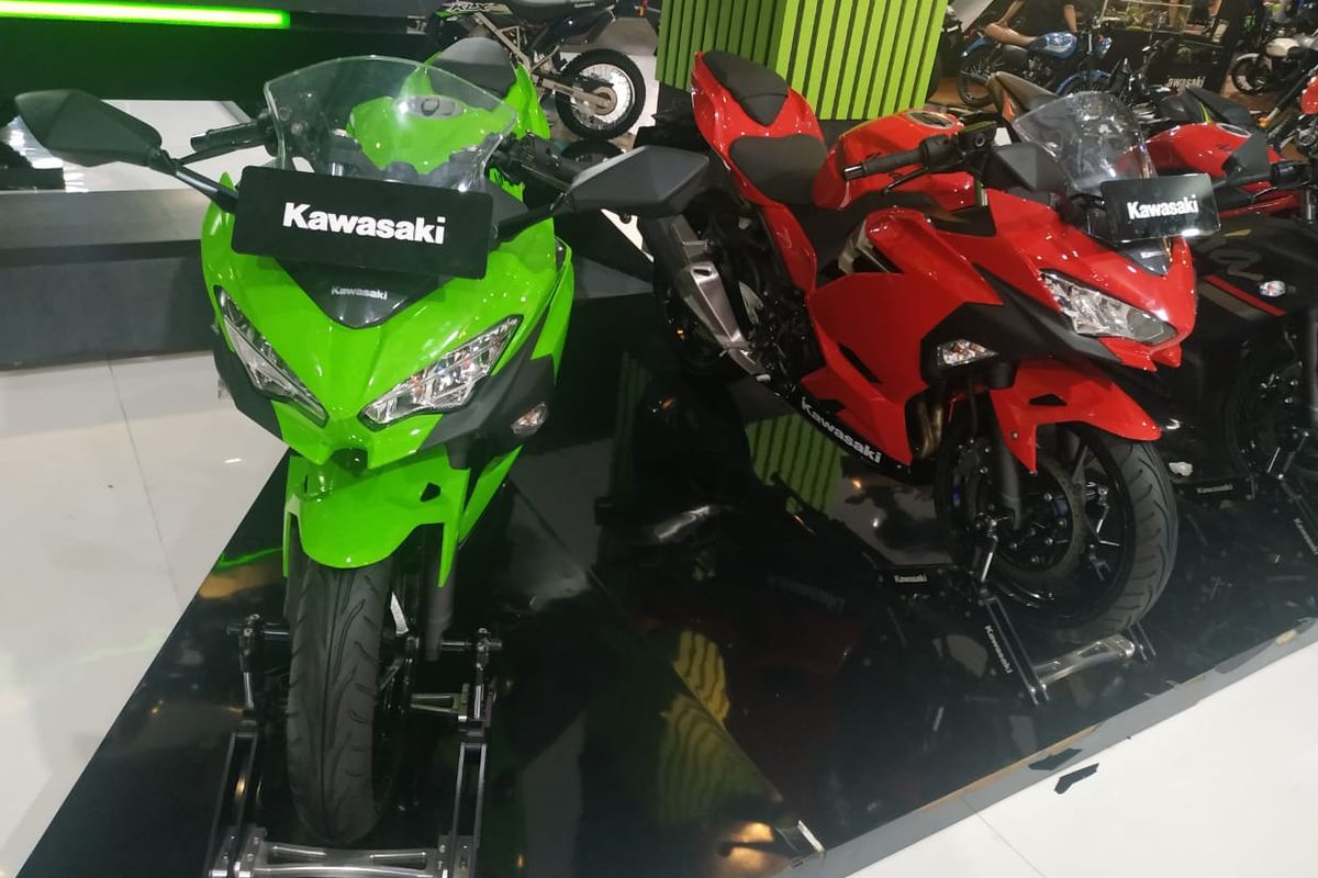 Cari kawasaki deals ninja 250 second