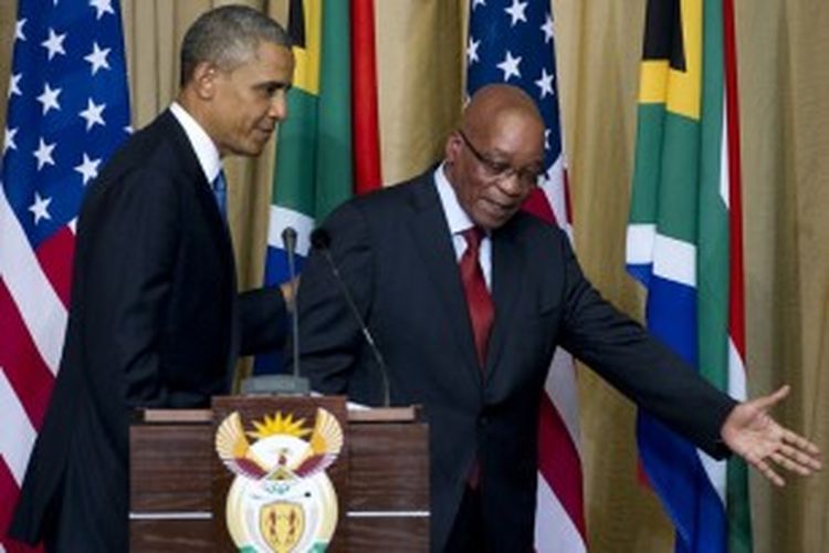 Presiden AS Barack Obama dan Presiden Afrika Selatan, Jacob Zuma di Pretoria, Sabtu (29/6/2013).