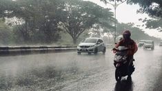 BMKG: Sebagian Wilayah Jakarta Diguyur Hujan Ringan Hari Ini