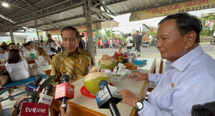 Jokowi Belum Blak-blakan soal Dukungan pada Pilpres Usai Santap Bakso bareng Prabowo