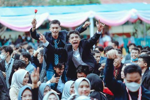 Video Viral Puluhan Siswa Berjoget di Sekolah Tanpa Gunakan Masker dan Jaga Jarak