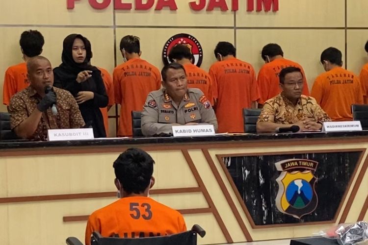 AYE (29) ketua komplotan curanmor yang ditembak mati Polda Jatim pernah mencuri motor di Jombang setelah berkencan dengan pacar, Jumat (7/3/2025)