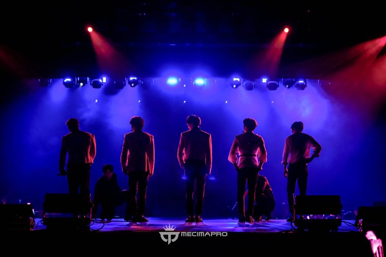 NU'EST menggelar konser bertajuk Segno digelar di Istora Senayan, Jakarta, Sabtu (3/8/2019).