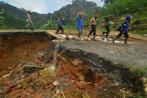 Gubernur Jawa Barat Segera Tetapkan Status Siaga Banjir