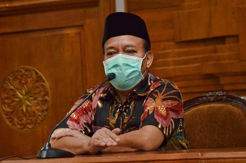 Bupati Lamongan Minta Pedagang Kaki Lima di Perantauan Tak Mudik dan Berjualan Secara Online