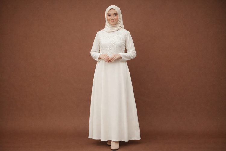 Gamis Brokat Kombinasi Sifon: Mewah Tanpa Terlihat Berat