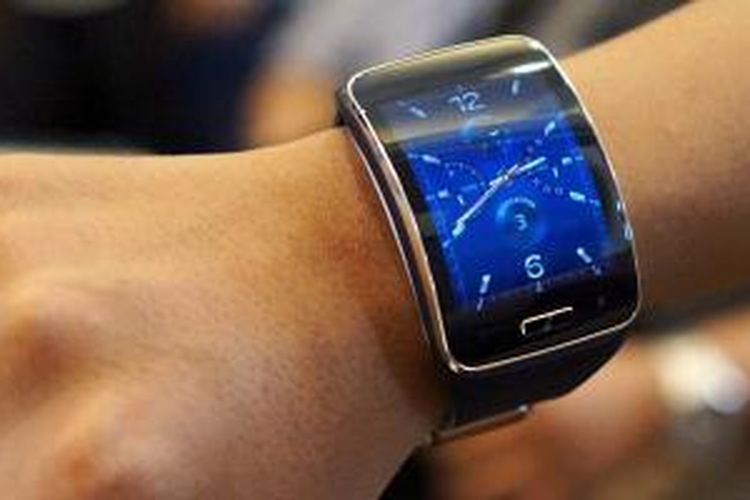 Jam tangan pintar Android, Samsung Galaxy Gear 2.