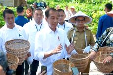 Pupuk Subsidi Sudah Ditambah, Jokowi Klaim Tak Ada Keluhan dari Petani