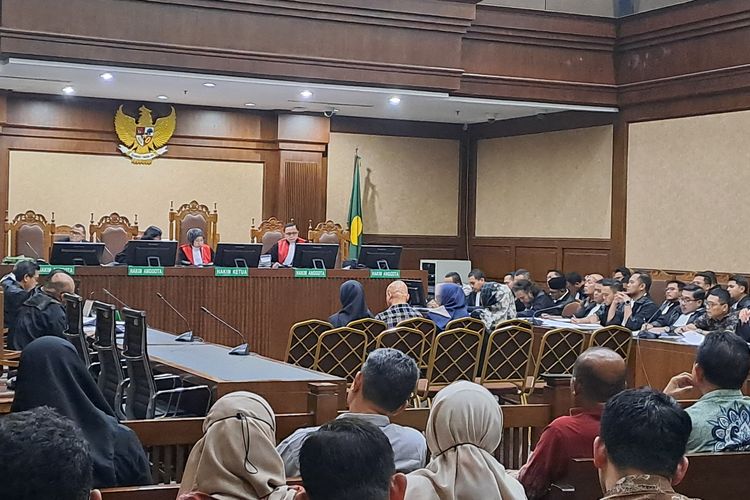 Saksi Kasus Noel Ngaku Harus Setor Jutaan Rupiah Urus Dokumen Sertifikat K3
