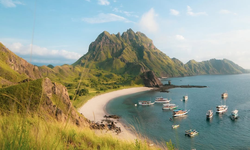 Menikmati Keindahan Alam Flores dengan Paket Wisata Labuan Bajo