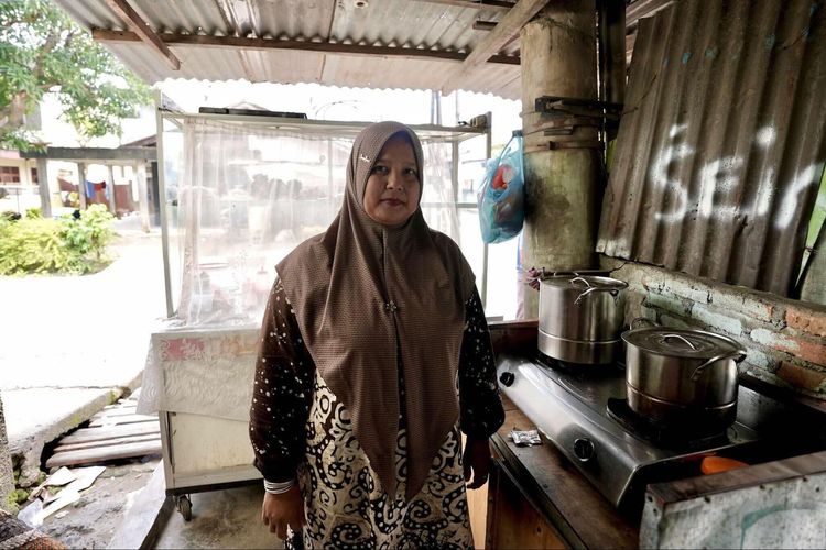 Menguatkan Perempuan Pengelola UMKM lewat Literasi Keuangan dan Digitalisasi Usaha