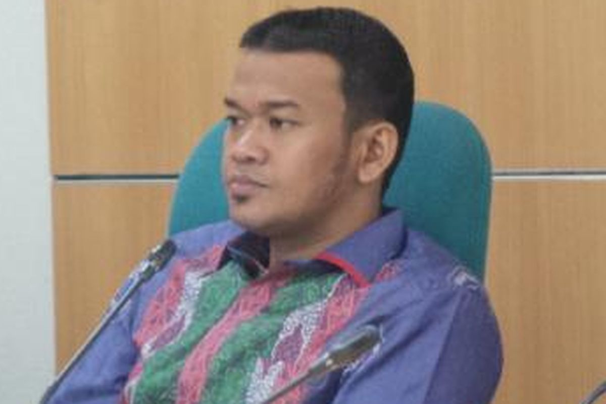 Riano P Ahmad, eks Wakil Ketua Dewan Pembina Wilayah (DPW) PPP DKI Jakarta, resmi masuk ke Partai NasDem pada Sabtu (18/2/2023).
