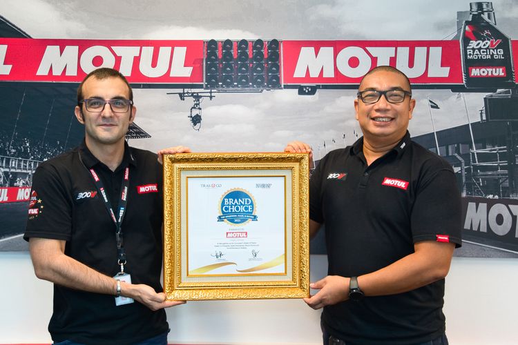 Motul Indonesia meraih penghargaan Brand Choice Award 2021 untuk kategori oli motor. 