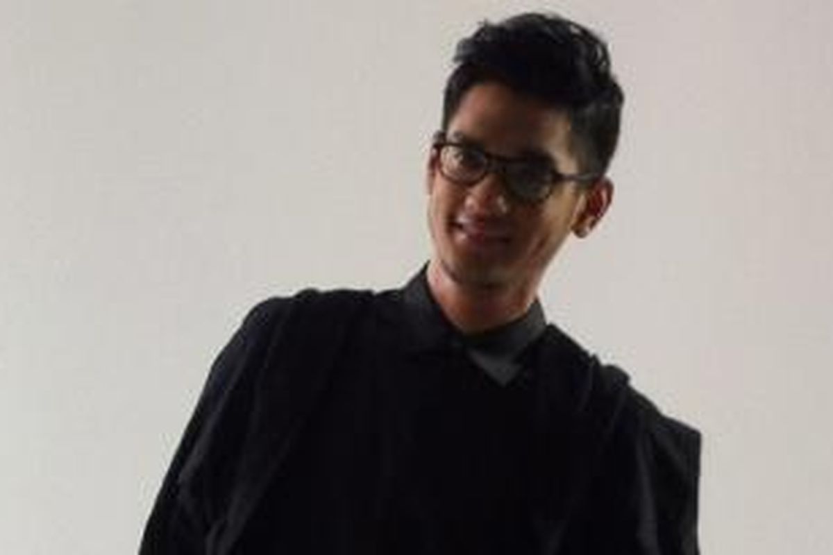 Afgan Syahreza menjalani shooting klip video single religi barunya, Ku Mohon, di Jika Studio, Jalan Abdul Majid No 41, Cipete, Jakarta Selatan, Selasa, (10/6/2014).