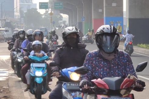 Motor Hindari Berkendara Lambat di Lajur Kanan Rawan Tabrakan