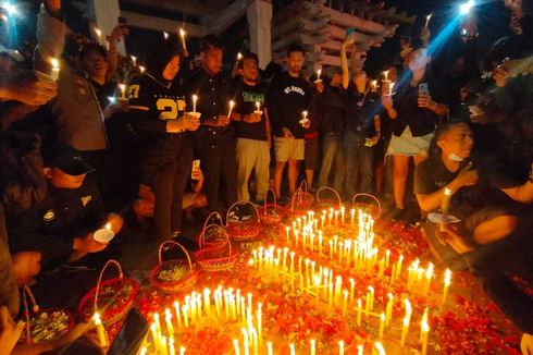 Rangkaian Doa dari Bonek untuk Aremania Korban Tragedi Kanjuruhan