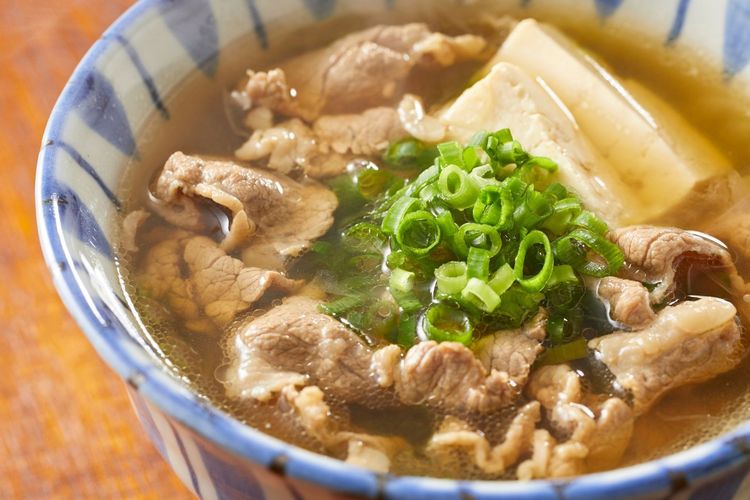 Resep Sop Daging Sapi yang Gurih, Kuahnya Bening dan Segar