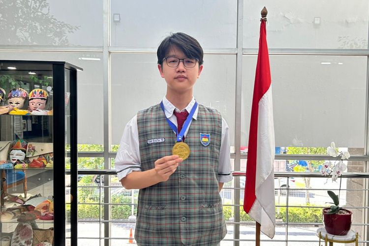 Siswa SMAK Penabur Gading Serpong Sabet Medali Emas di Olimpiade Fisika Asia 2026