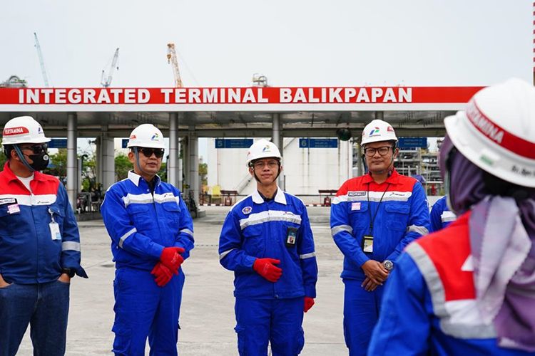 BPH Migas memantau pasokan serta distribusi BBM di Kilang Pertamina International Refinery Unit V dan Terminal BBM Regional Kalimantan, Balikpapan, Kalimatan Timur, Jumat (7/4/2023).