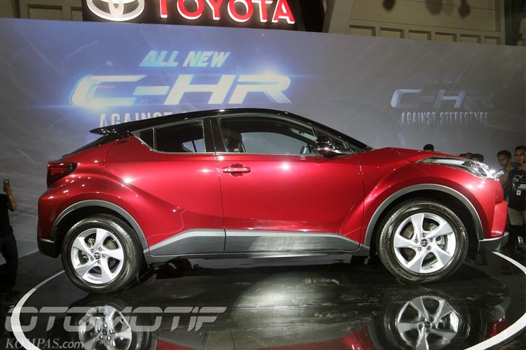 Toyota C-HR 1.8L meluncur di Indonesia, Selasa (10/4/2018).