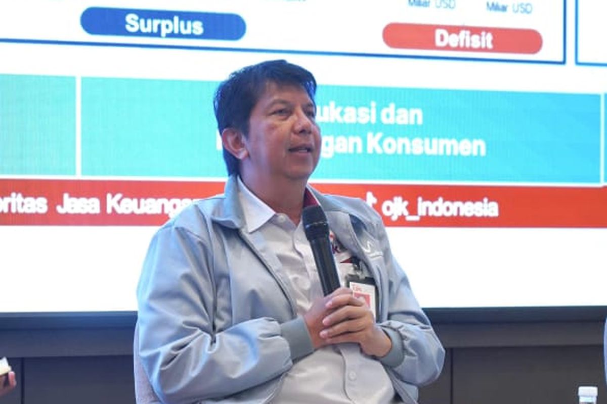 Kepala OJK Jawa Barat, Darwisman mengingatkan masyarakat untuk lebih berhati-hati karena penipuan berbasis AI semakin marak. 