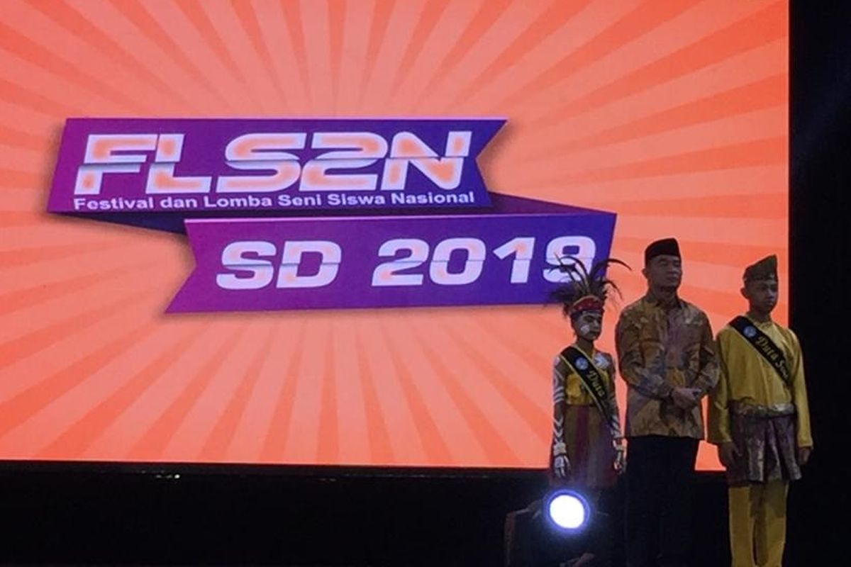 Penutupan Festival dan Lomba Seni Siswa Nasional (FLS2N) tahun 2019 jenjang pendidikan SD dan SMP, di Tangerang, Jumat (20/9/2019).