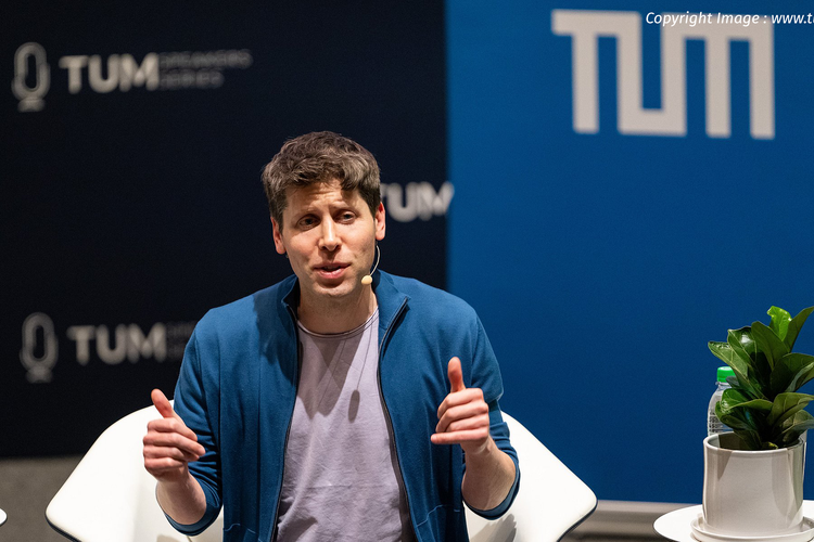 Sosok CEO OpenAI Samuel Altman.