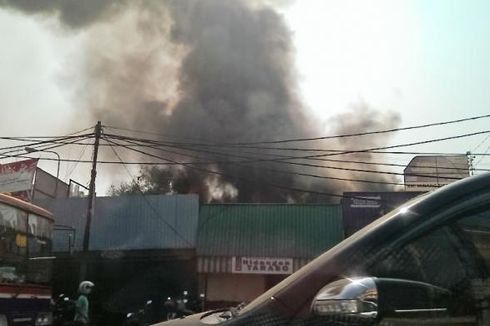 Bekas Rumah Makan Sunda di Jl Fatmawati Ludes Terbakar