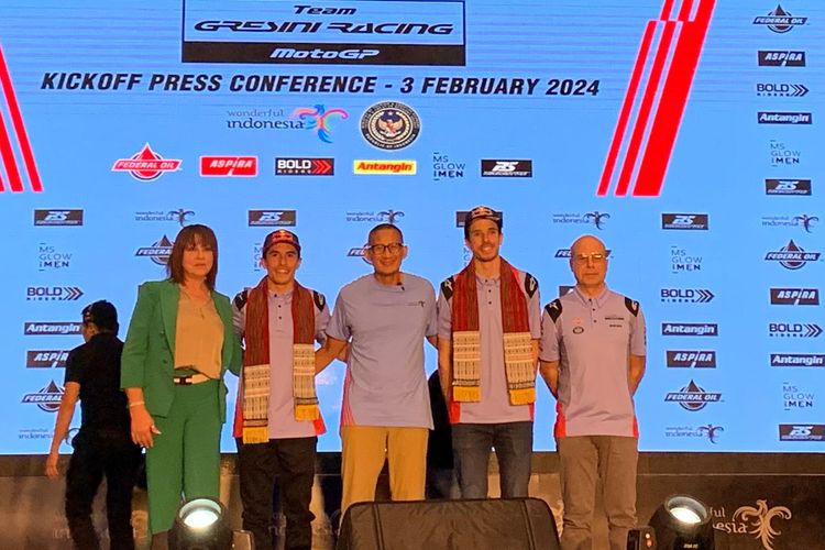 Rider Gresini Racing, Marc Marquez, saat hadir dalam sesi konferensi pers Gresini Racing di kawasan Jakarta pada Sabtu (3/2/2024).