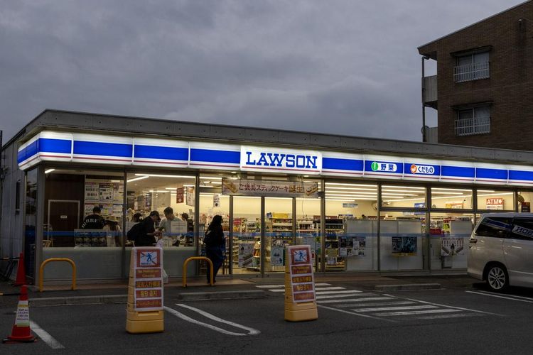 Lawson berencana mematok tarif parkir sekitar 2.500-3.000 yen Jepang atau setara dengan Rp 270.000 hingga Rp 330.000-an per malam.