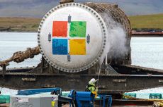 Microsoft Tutup Eksperimen Data Center di Bawah Laut