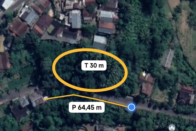 Tanah longsor kembali melanda Kabupaten Wonosobo, Jawa Tengah. Kali ini tebing setinggi 30 meter dan panjang 63 meter longsor. 