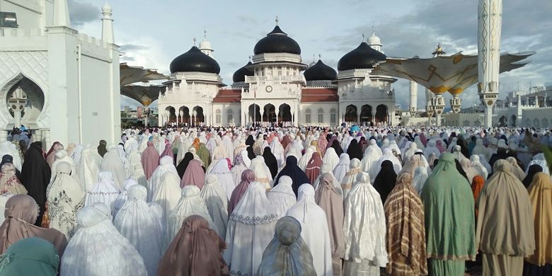 Peristiwa Besar Di Balik Ucapan Minal Aidin Wal Faizin