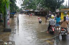 Jalan Banjir, Rumah Warga Bukit Duri Nyaris Tergenang