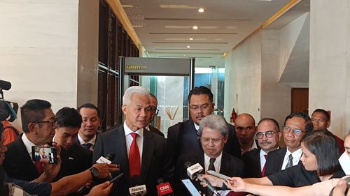 Ganjar-Mahfud: Hanya Butuh 5 Hakim MK untuk Hentikan Kegilaan Ini