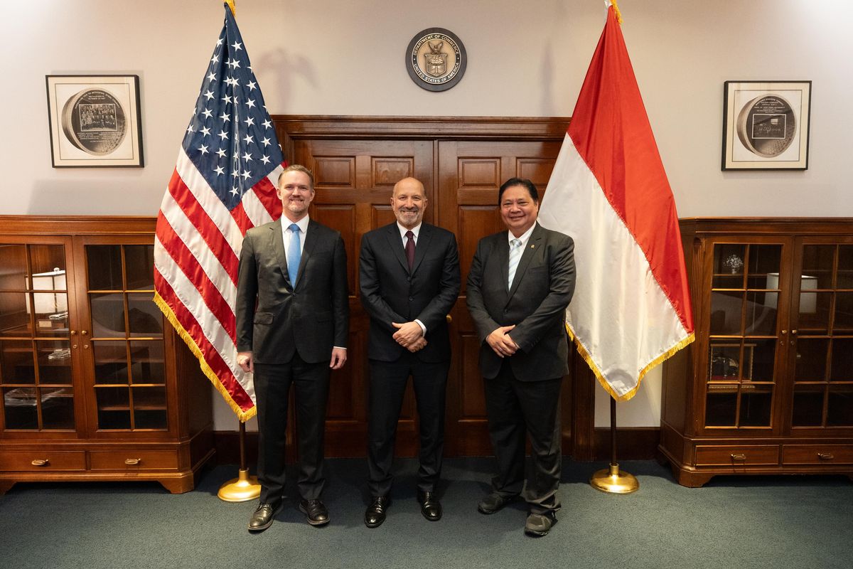 Menteri Koordinator (Menko) Bidang Perekonomian Airlangga Hartarto bertemu dengan United States (US) Secretary of Commerce Howard Lutnick dan US Trade Representative Jamieson Greer, Rabu (9/7/2025).