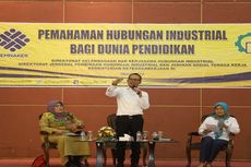 Menaker Sosialisasi Pemahaman Hubungan Industrial kepada Siswa SMK