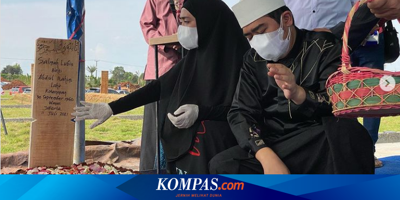 Duka Ustaz Solmed, Orangtuanya Meninggal dalam Waktu Berdekatan - Vimarsana News