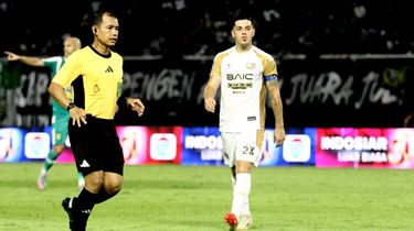 Kritik Tavares terhadap Kinerja Wasit di Laga Persebaya Vs Dewa United