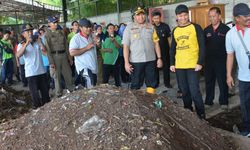 Plt Bupati Trenggalek Imbau Masyarakat dan ASN Kurangi Sampah Plastik
