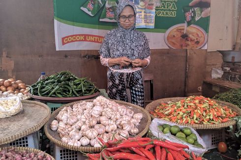 Pedagang Makanan di Tangerang Pusing, Harga Bawang Putih Melonjak 3 Kali Lipat