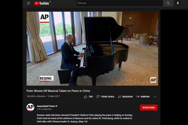 Tangkapan layar video di akun YouTube Associated Press berjudul Putin Shows Off Musical Talent on Piano in China pada 15 Mei 2017.