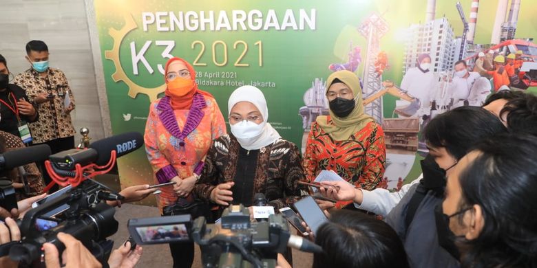 Update Terbaru, Persilakan Buruh Rayakan May Day, Menaker Ida Ingatkan Prokes