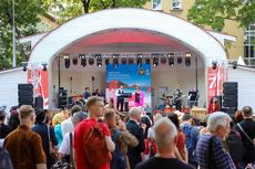 Konser Peringatan HUT Ke-77 RI Meriahkan Taman Hermitage Moskwa Rusia