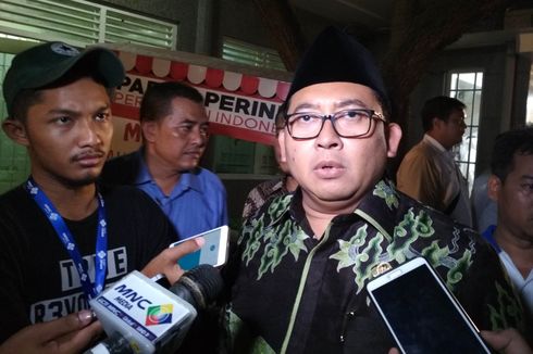 Fadli Zon Ingatkan Rizieq Shihab untuk Patuhi Hukum