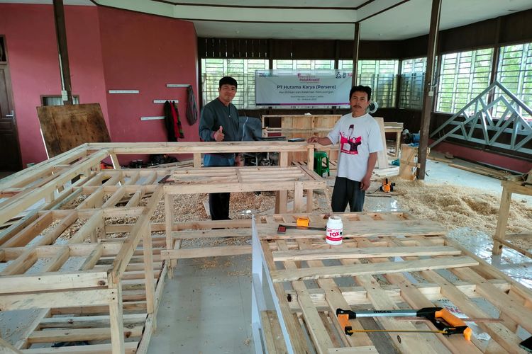 T Hutama Karya (Persero) secara aktif mendampingi dan membina Usaha Kecil Menengah (UKM) sebagai komitmen Tanggung Jawab Sosial Lingkungan (TJSL) selama Juli-Agustus 2023.