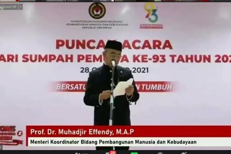 Prof. Dr. Muhadjir Efendy, M.A.P. dalam acara pembukaan Kongres Nasional Indonesia Kompeten II